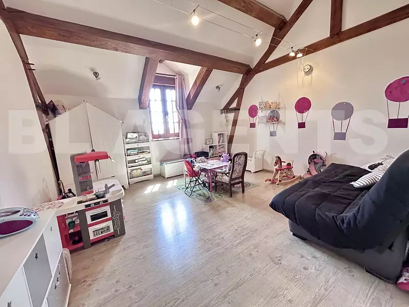 Maison, 199 m²