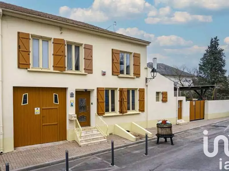 Maison, 172 m²