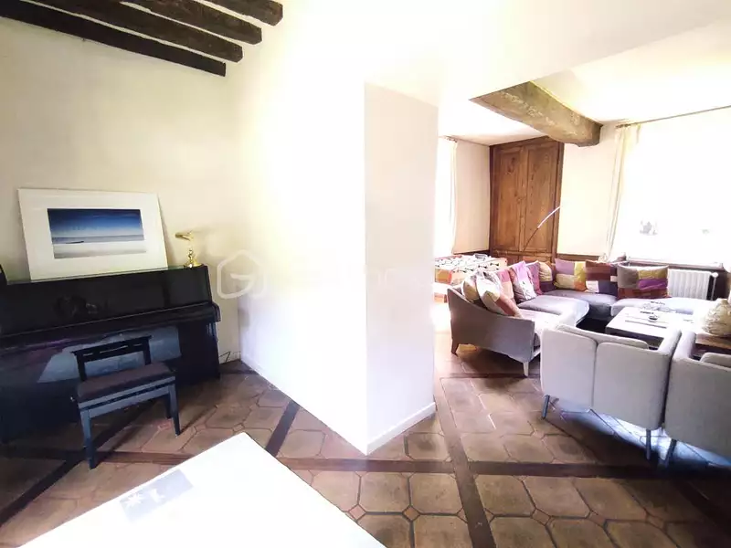 Maison, 212 m²