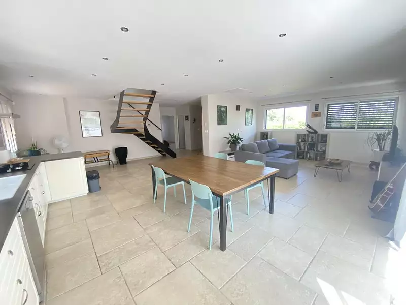 Maison, 140 m²