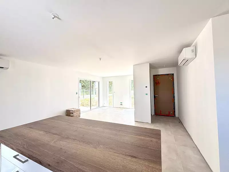 Maison, 94 m²