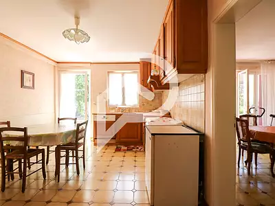 Maison, 200 m²
