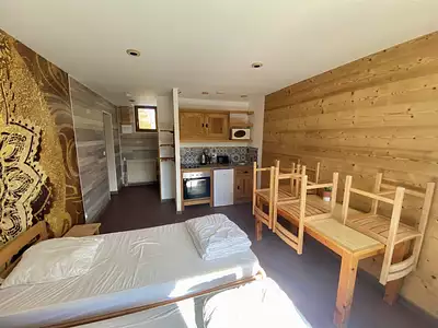 Maison, 600 m²