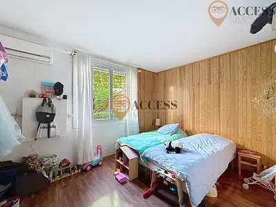Maison, 178 m²