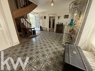 Maison, 246 m²