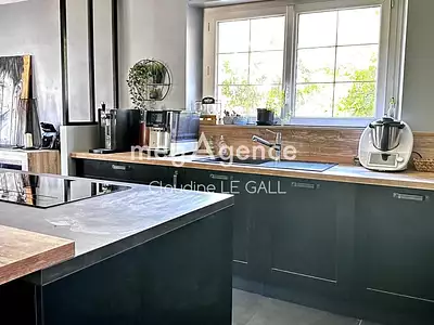 Maison, 200 m²