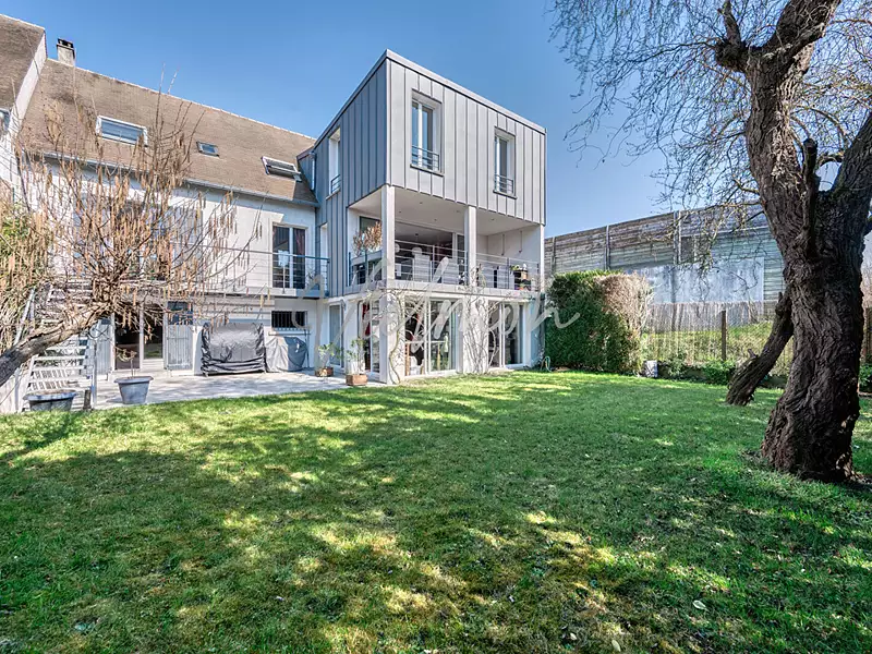 Maison, 267,76 m²