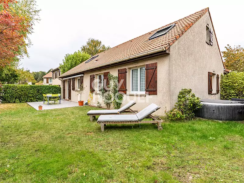 Maison, 145 m²