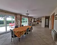 Maison, 215 m²