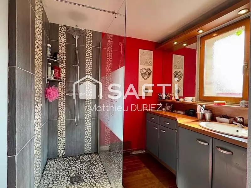 Maison, 155 m²