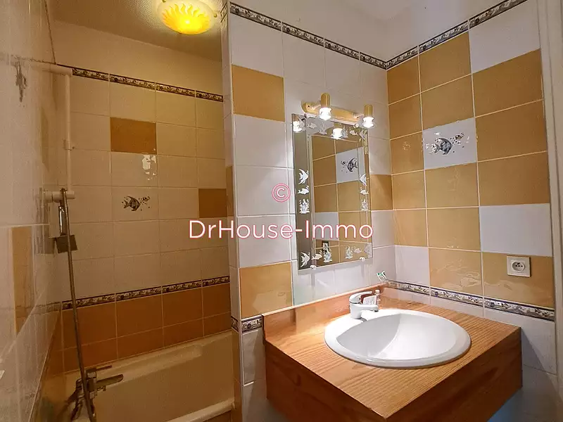 Maison, 184 m²