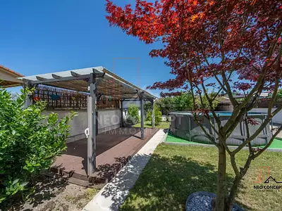 Maison, 136,1 m²