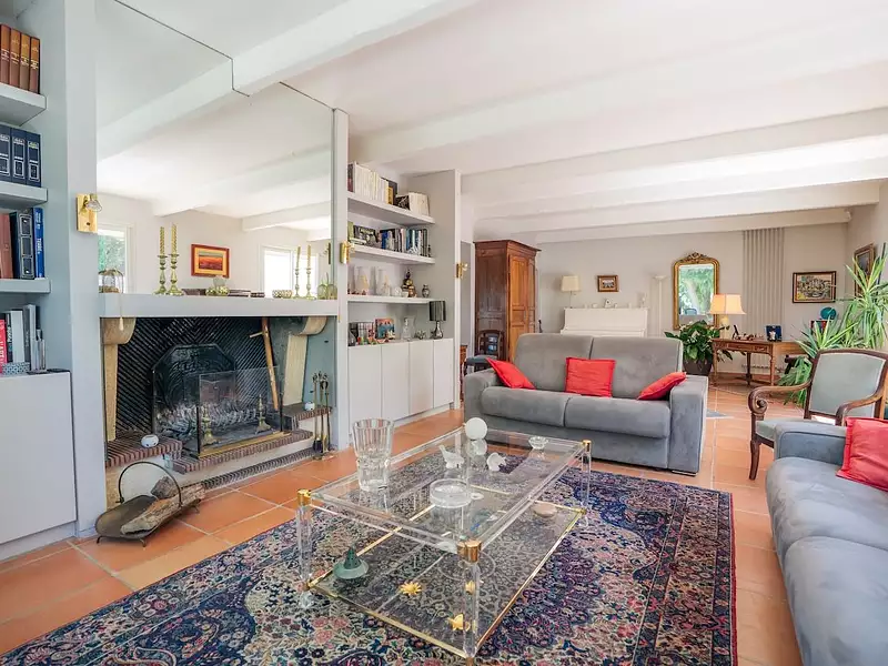 Maison, 220 m²