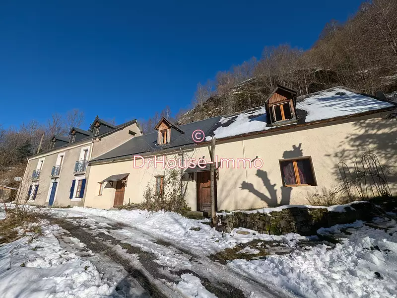Maison, 270 m²