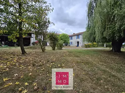 Maison, 250 m²