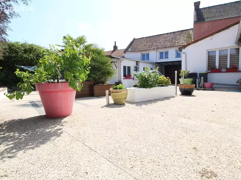 Maison, 201,5 m²