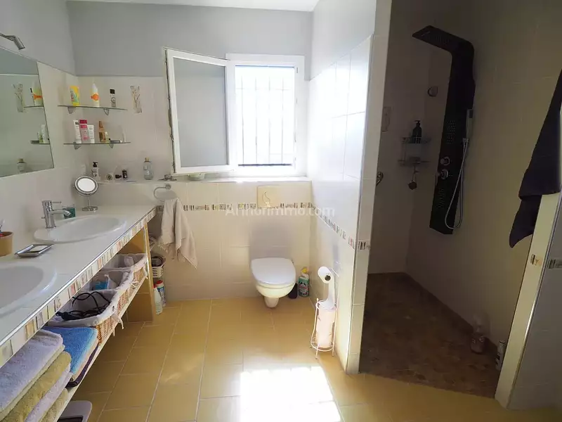 Maison, 147 m²