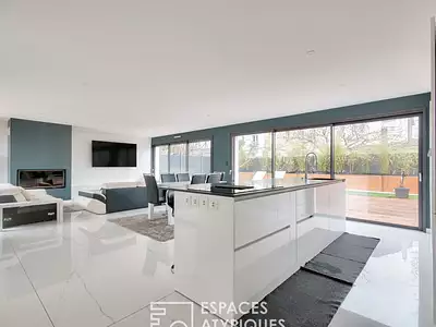 Maison, 195 m²