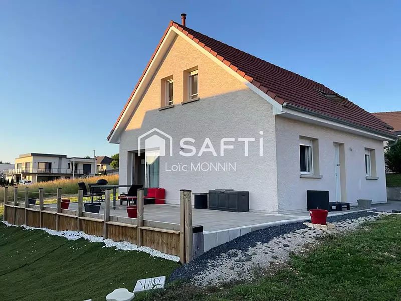 Maison, 98 m²