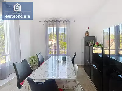 Maison, 115,17 m²