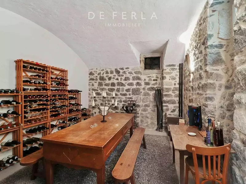 Maison, 800 m²