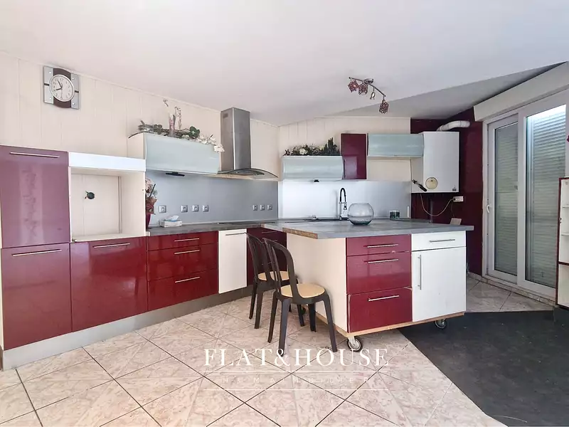 Maison, 141 m²