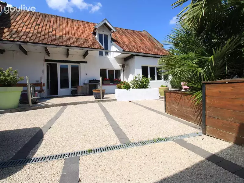 Maison, 201,5 m²
