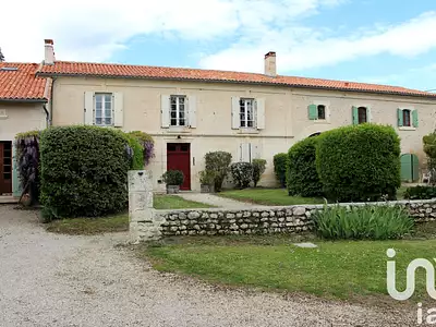 Maison, 680 m²