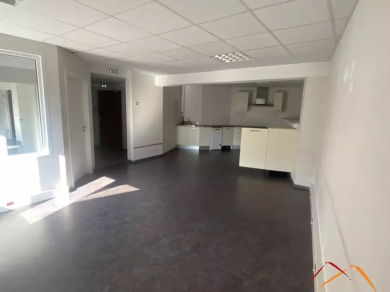 Divers, 248 m²