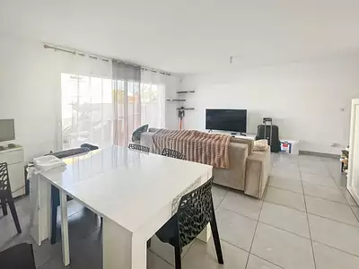Maison, 83 m²