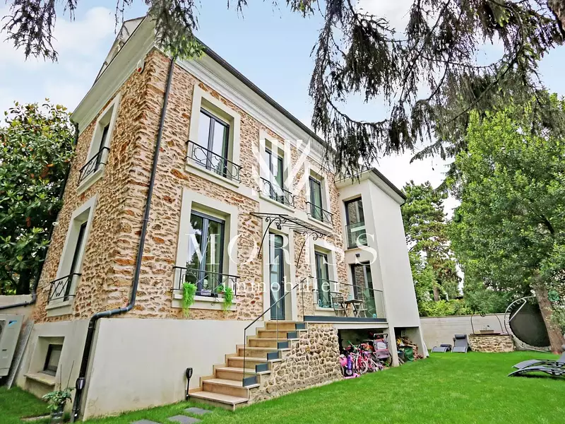 Maison, 171 m²