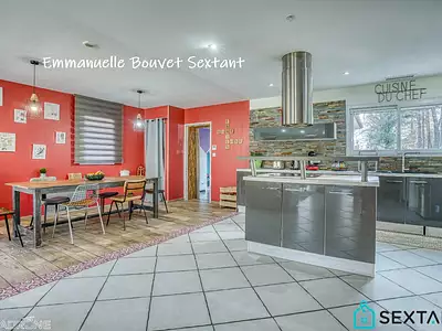 Maison, 225 m²