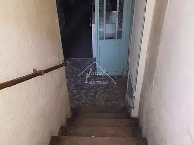 Maison, 240 m²