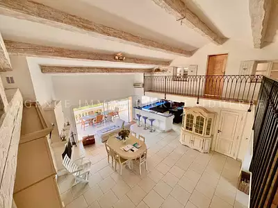 Appartement, 215 m²