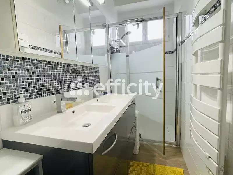 Maison, 80 m²