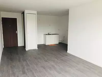 1 042 € CC Appartement • 60 m² • 3 pièces • 2 chambres Meaux (77100)