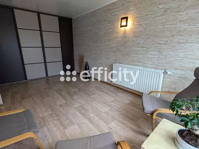 Maison, 242 m²