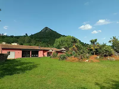 Maison, 200 m²