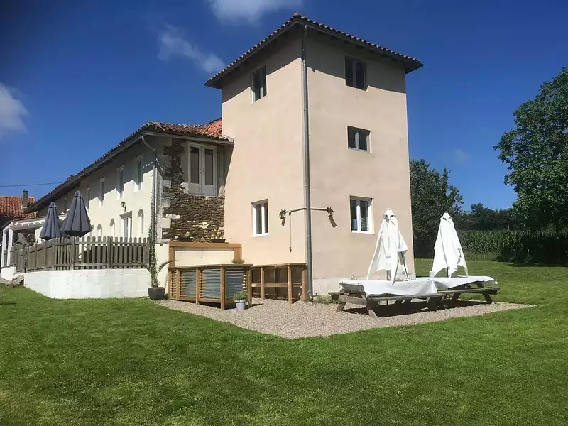 Maison, 305 m²
