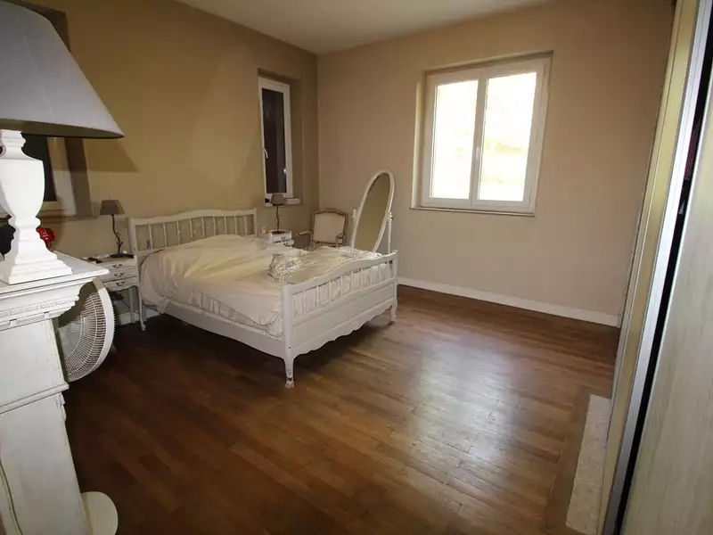 Maison, 148 m²