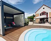Maison, 196 m²