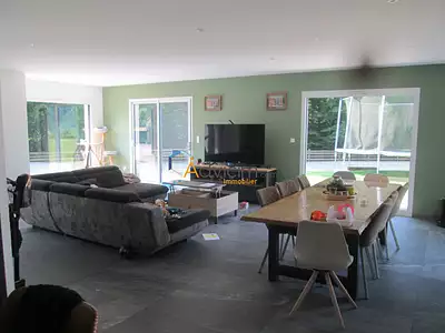 Maison, 172 m²