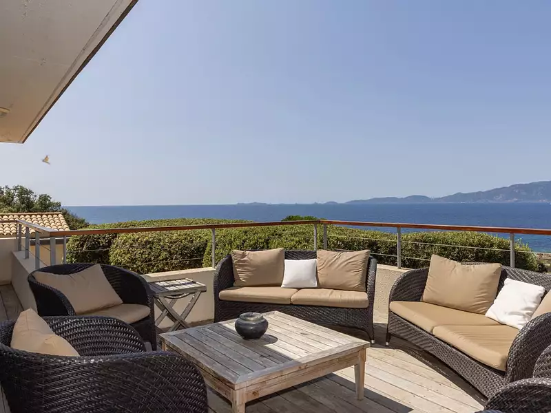 Divers, 410 m²