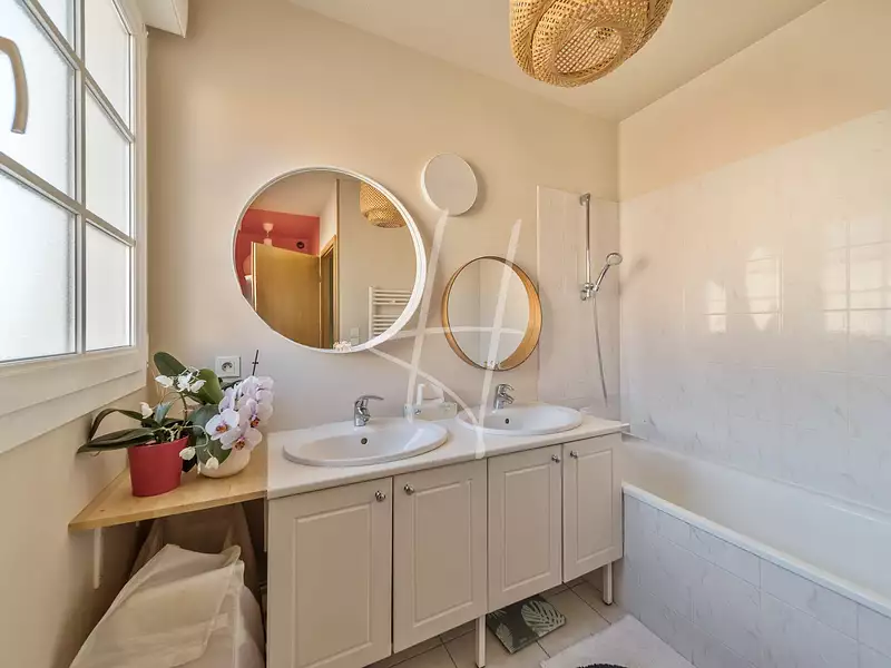 Maison, 96 m²