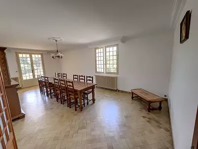 Maison, 195 m²