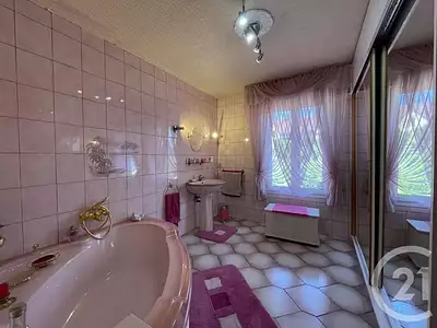 Maison, 148,3 m²