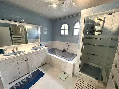 Maison, 150 m²