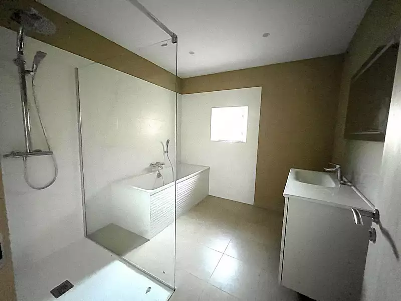 Maison, 170 m²