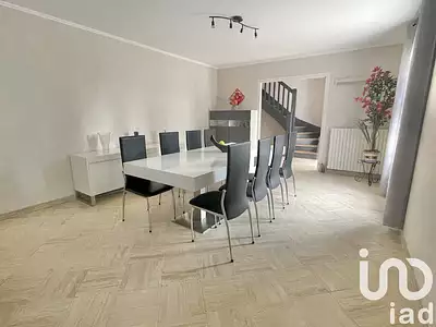 Maison, 193 m²