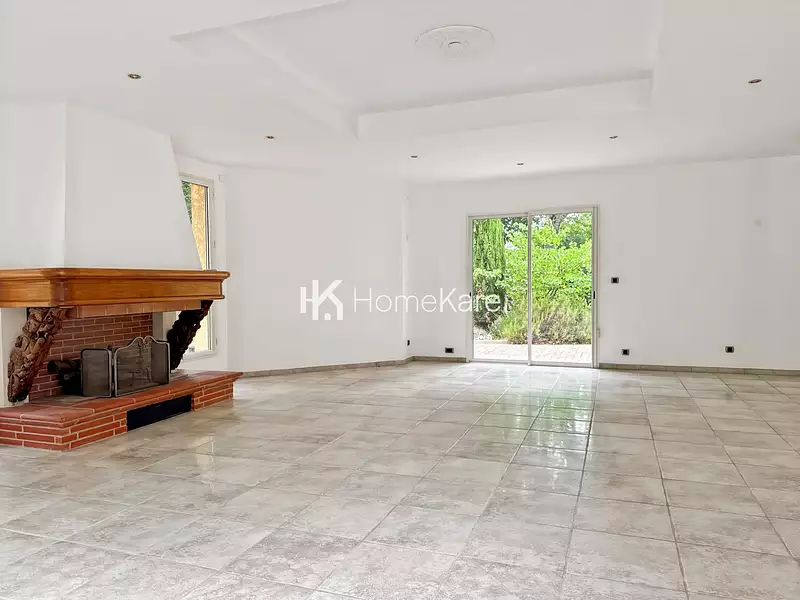 Maison, 195 m²
